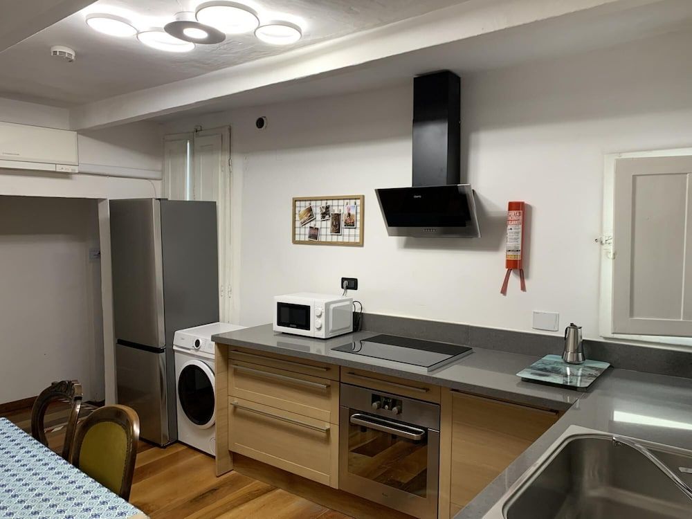 undefined Ginori C in Firenze With 3 Bedrooms and 2 Bathrooms 4