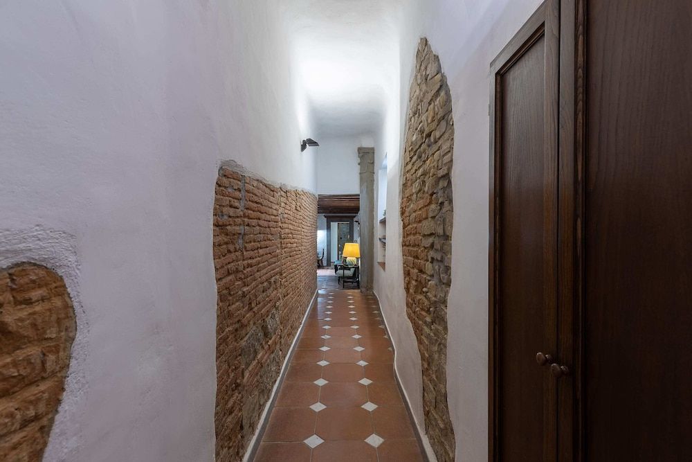 Serragli Court-hosted by Sweetstay Basic Apartment, Multiple Beds 21