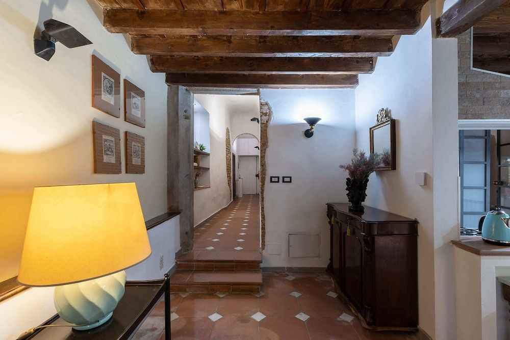 Serragli Court-hosted by Sweetstay Basic Apartment, Multiple Beds 17