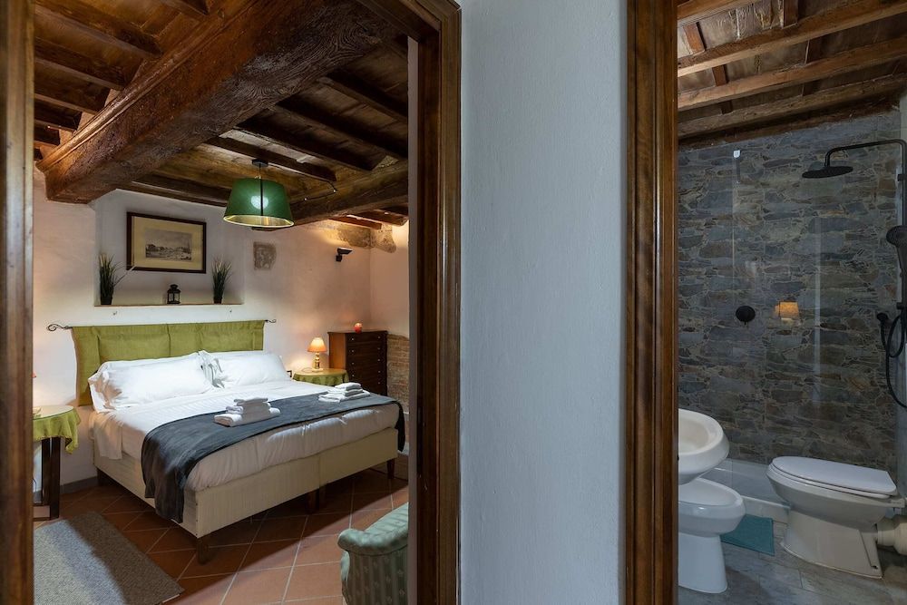 Serragli Court-hosted by Sweetstay Basic Apartment, Multiple Beds 8