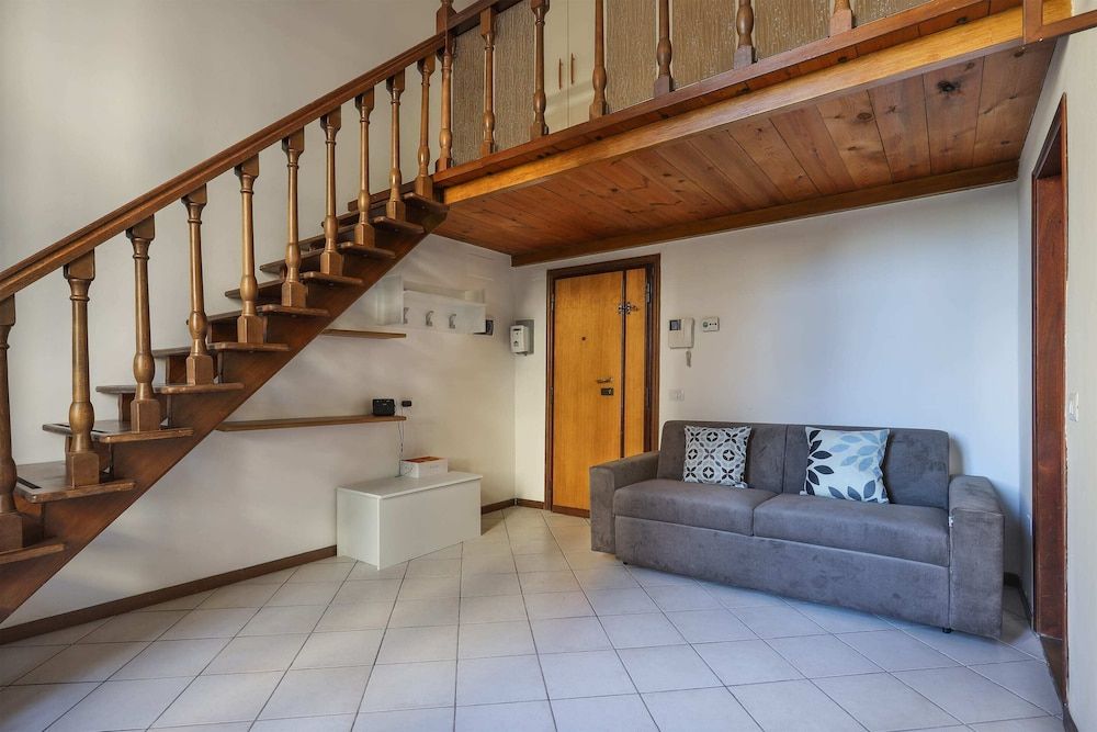 undefined Santa Maria Novella Bright and Modern Apartment - Hosted by Sweetstay 8