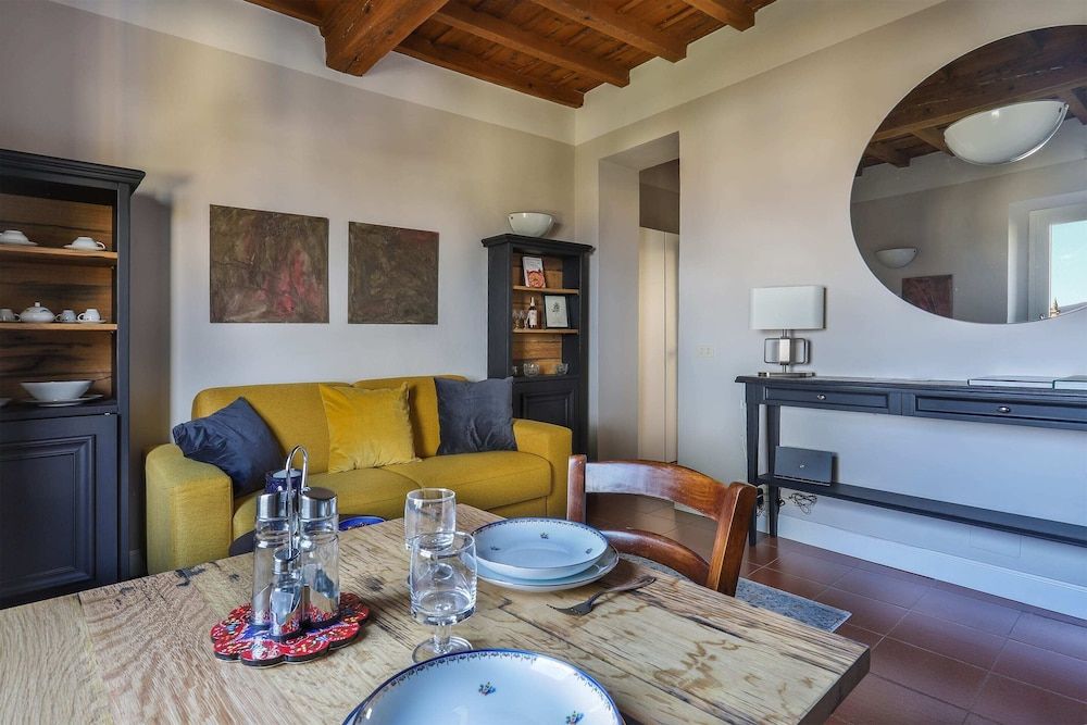 Florence in the Window - Hosted by Sweetstay Basic Apartment, 1 Queen Bed with Sofa bed 12