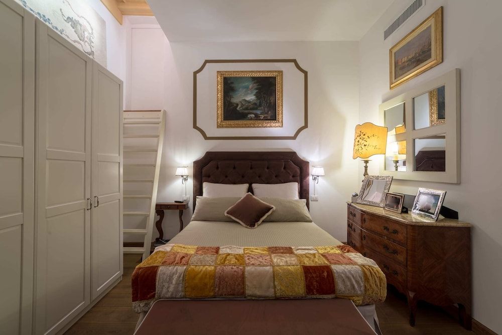 undefined Ognissanti Suites - Hosted by Sweetstay 4