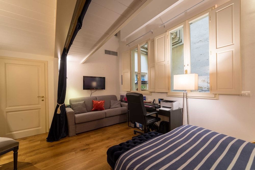 undefined Ognissanti Suites - Hosted by Sweetstay 9