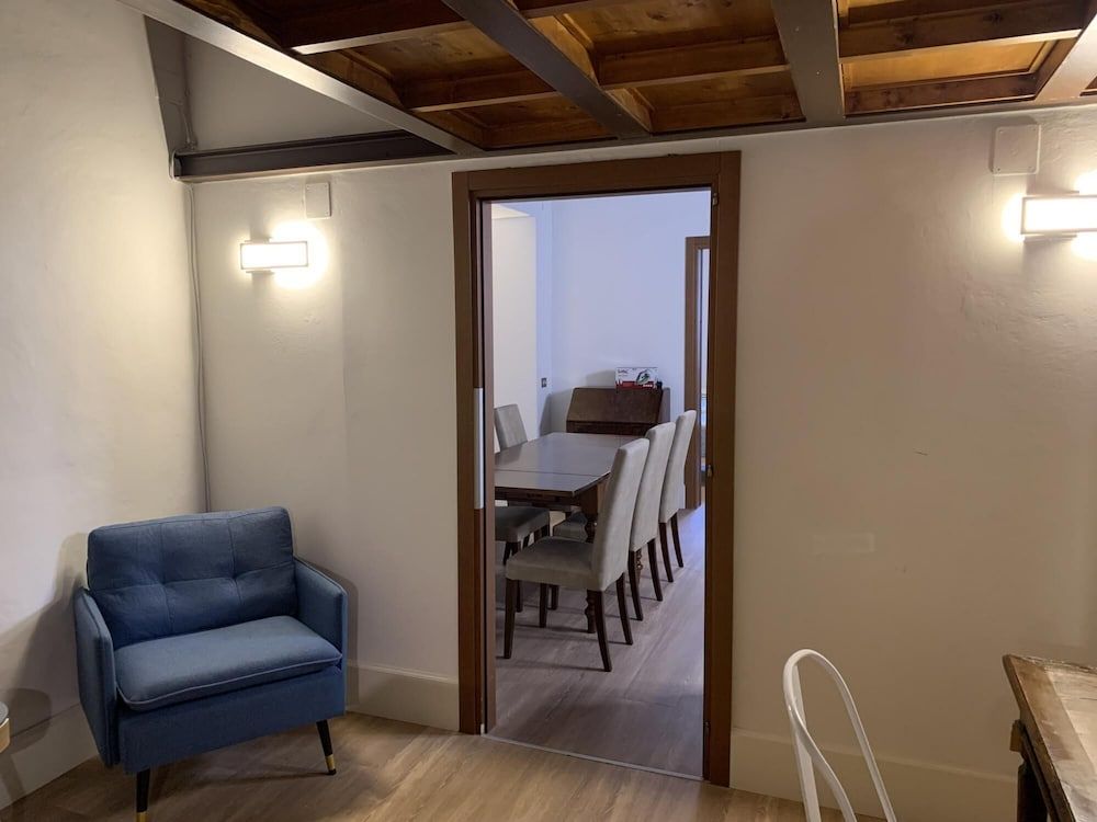 Ginori B in Firenze With 3 Bedrooms and 2 Bathrooms Apartment 37