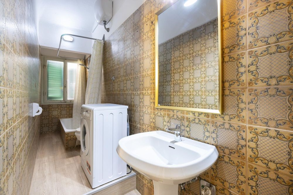 Ginori B in Firenze With 3 Bedrooms and 2 Bathrooms Apartment 22