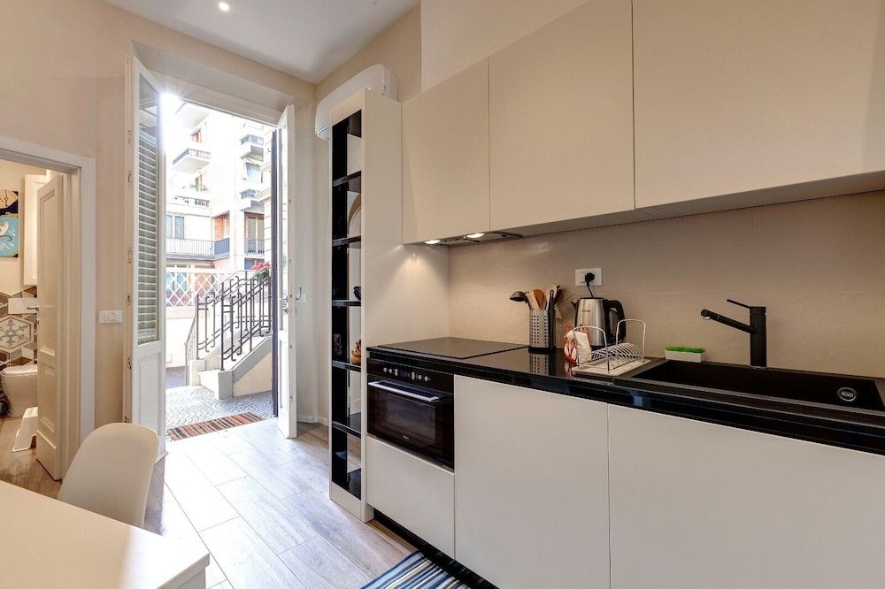 undefined Central Berchet With Terrace and Private Entrance 9