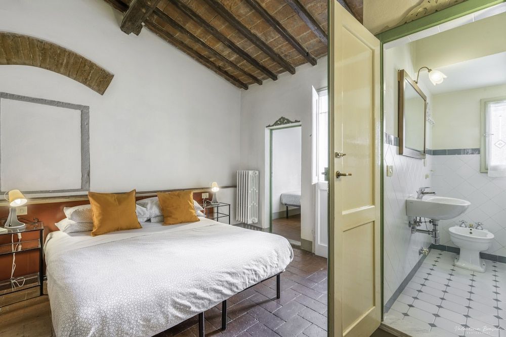 undefined Wine Apartments Florence Lambrusco 6