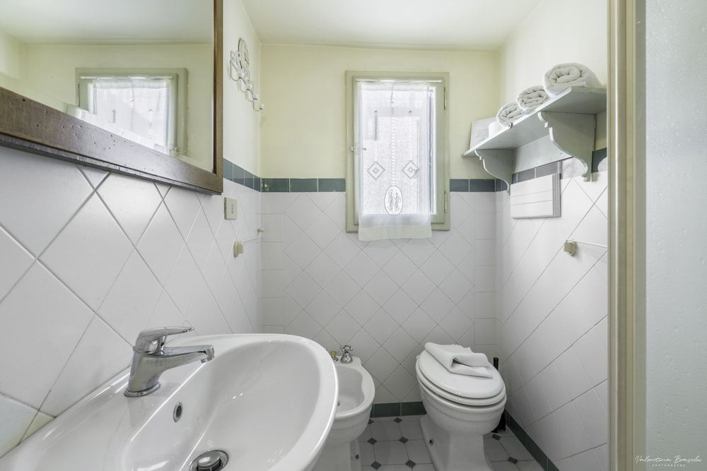 Wine Apartments Florence Lambrusco Traditional Apartment 15