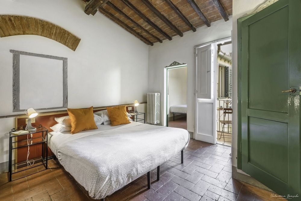 undefined Wine Apartments Florence Lambrusco 10