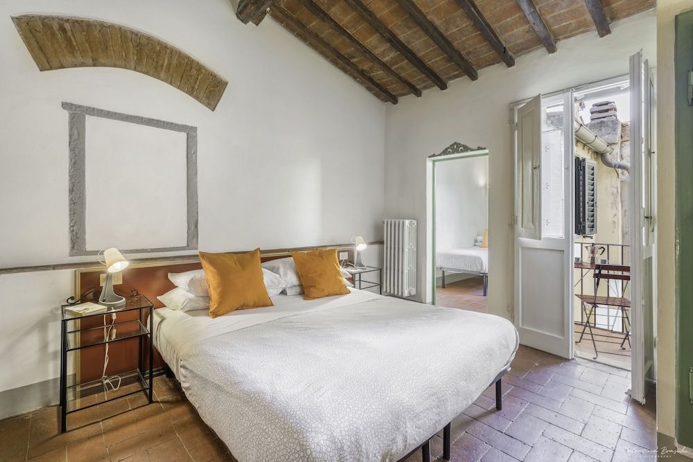 undefined Wine Apartments Florence Lambrusco 9