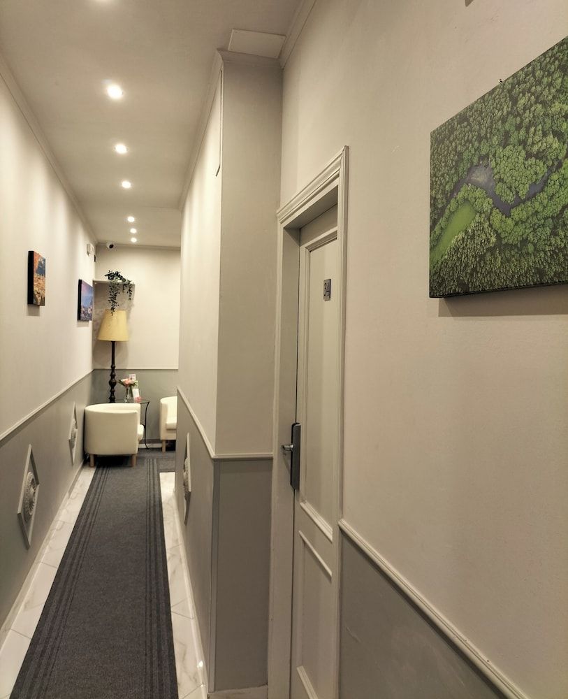 undefined Hotel Camilla Guelfa