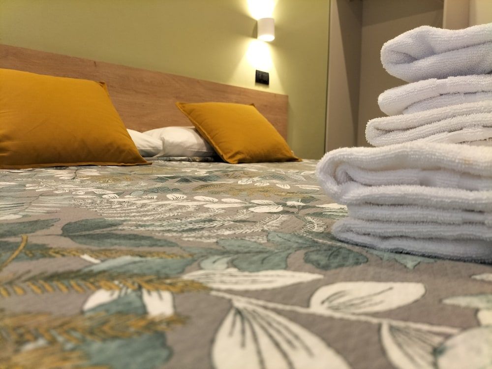 Hotel Camilla Guelfa Standard Room, Private Bathroom 3