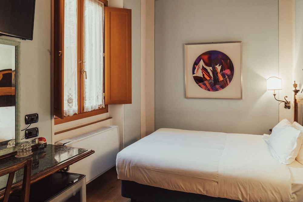 undefined Il Guelfo Bianco 7