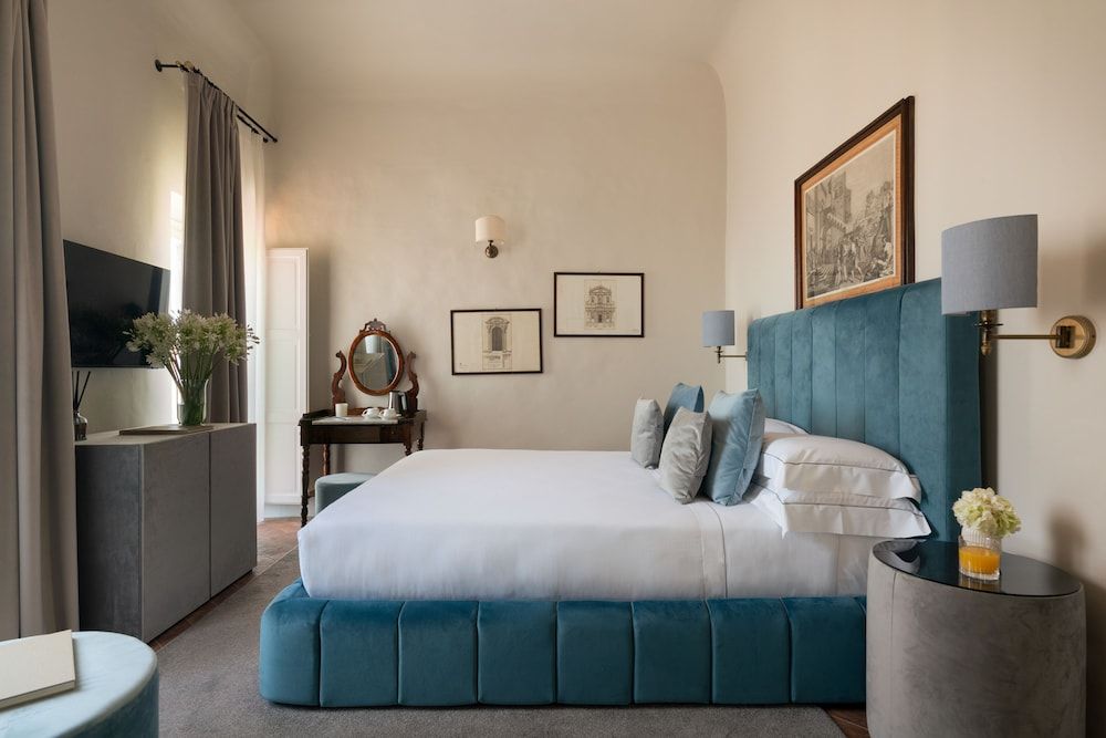 Loggiato dei Serviti Classic Double Room 6