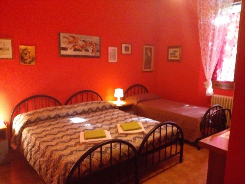 undefined Soggiorno Petrarca