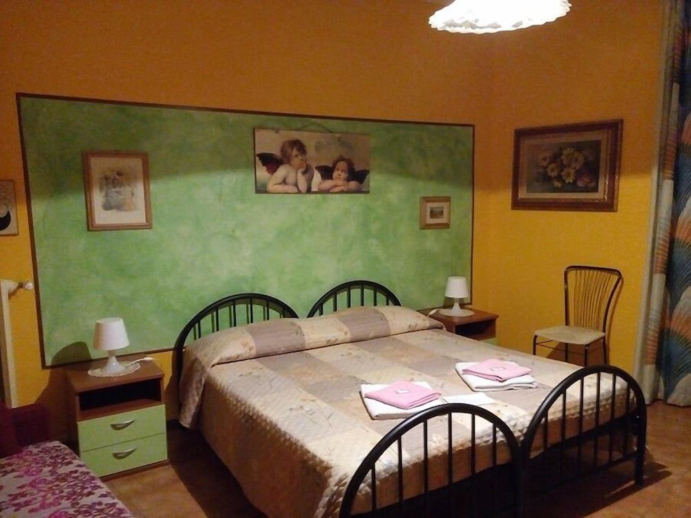Soggiorno Petrarca Double or Twin Room 2