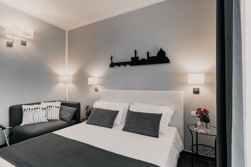 undefined Easy Florence 7