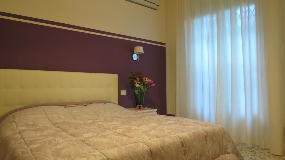 L'Ulivo Chiantigiana 115 Double Room, Terrace, Garden View (Viola) 2