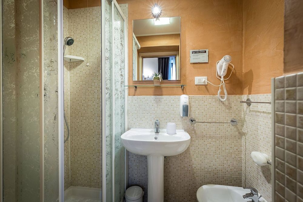 Sognando Firenze Triple Room 9