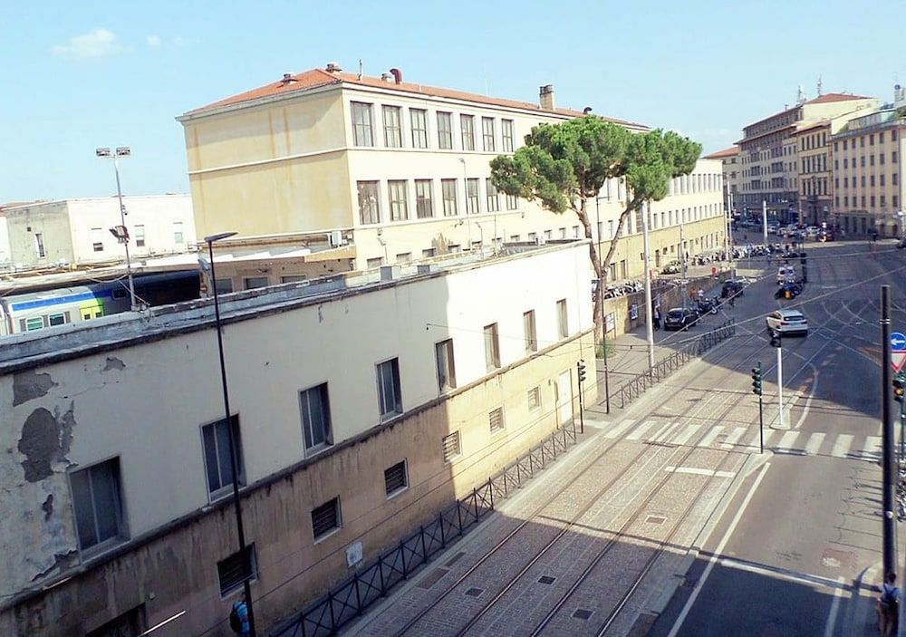 Station Firenze Double Room, Shared Bathroom 10