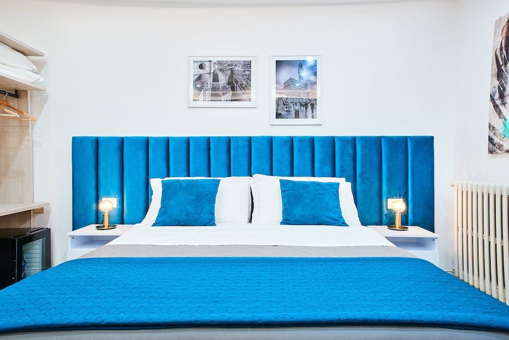 undefined Firenze Rooms Cathedral 4