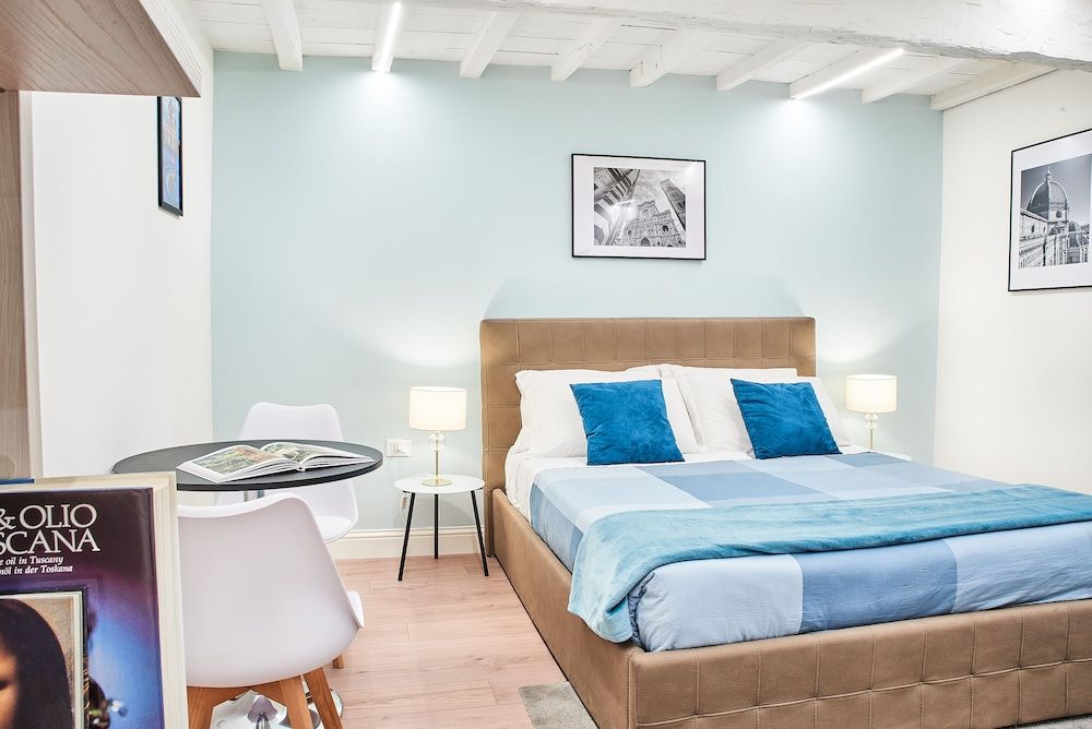 undefined Firenze Rooms Cathedral 2