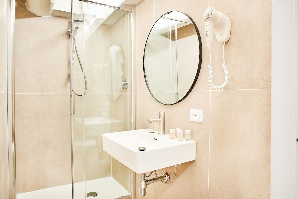 undefined Firenze Rooms Cathedral 10