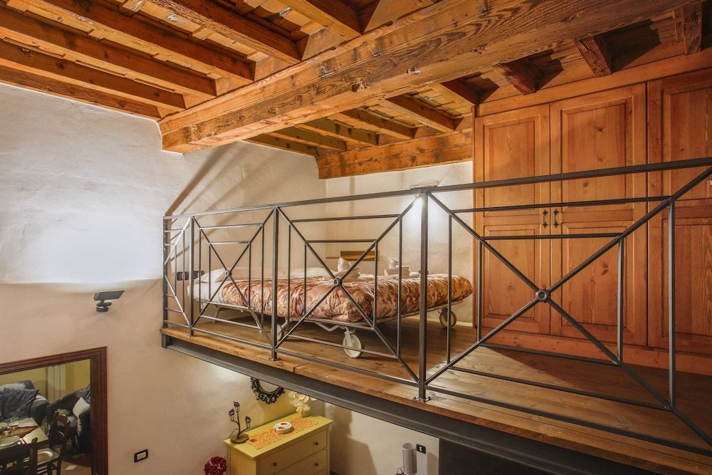 Serragli Loft - Hosted by Sweetstay Basic Loft, Multiple Beds 20