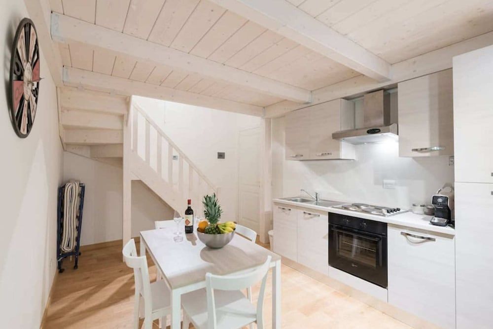 undefined Monalda Loft 1 - Hosted by Sweetstay 8