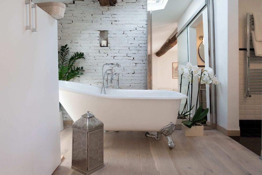 Design Loft in Florence - Hosted by Sweetstay Basic Loft, 1 Double Bed with Sofa bed 30