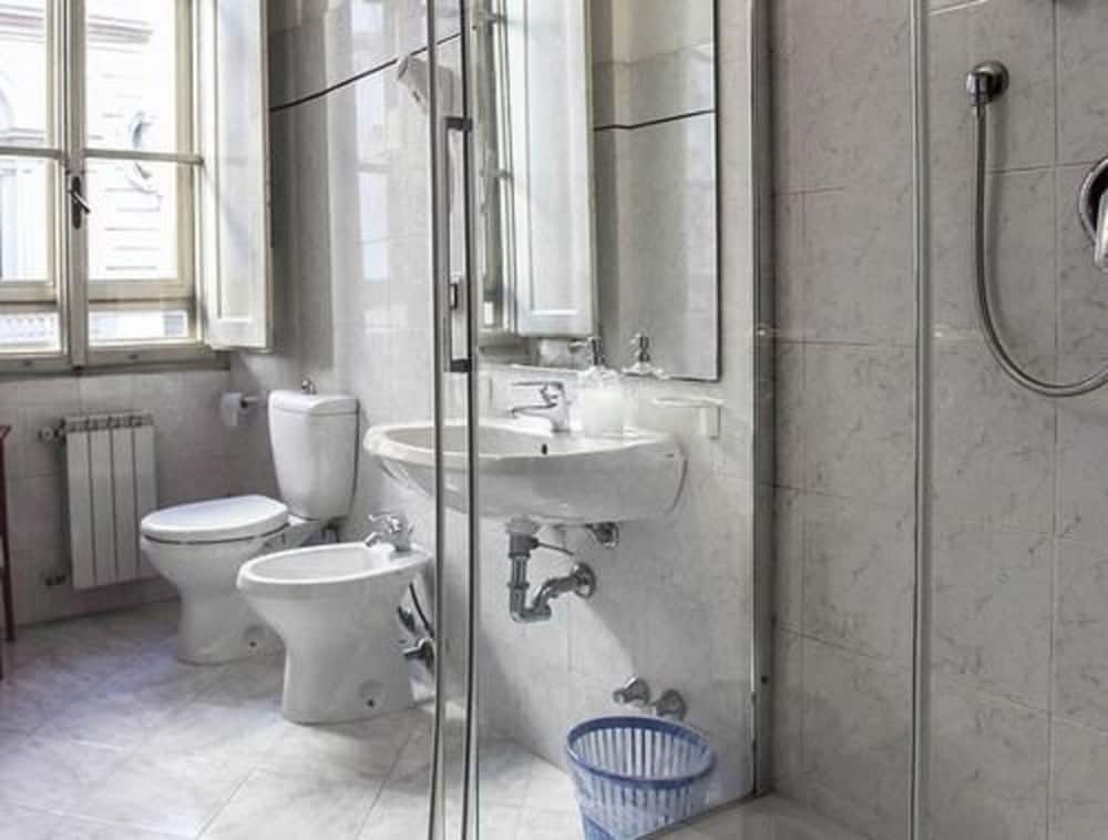 undefined Locanda Giovanni Light 10