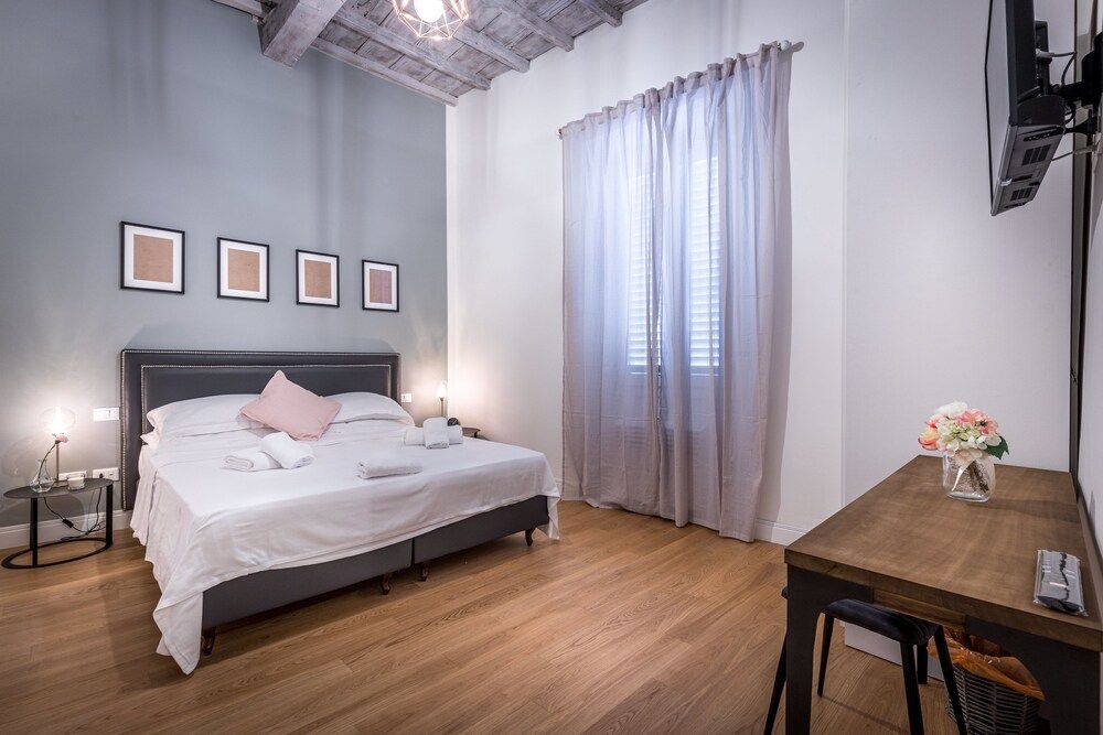 undefined Niccolò Florence Experience 2