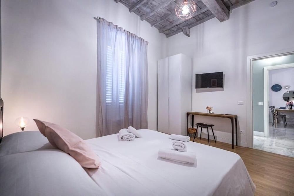 undefined Niccolò Florence Experience 10