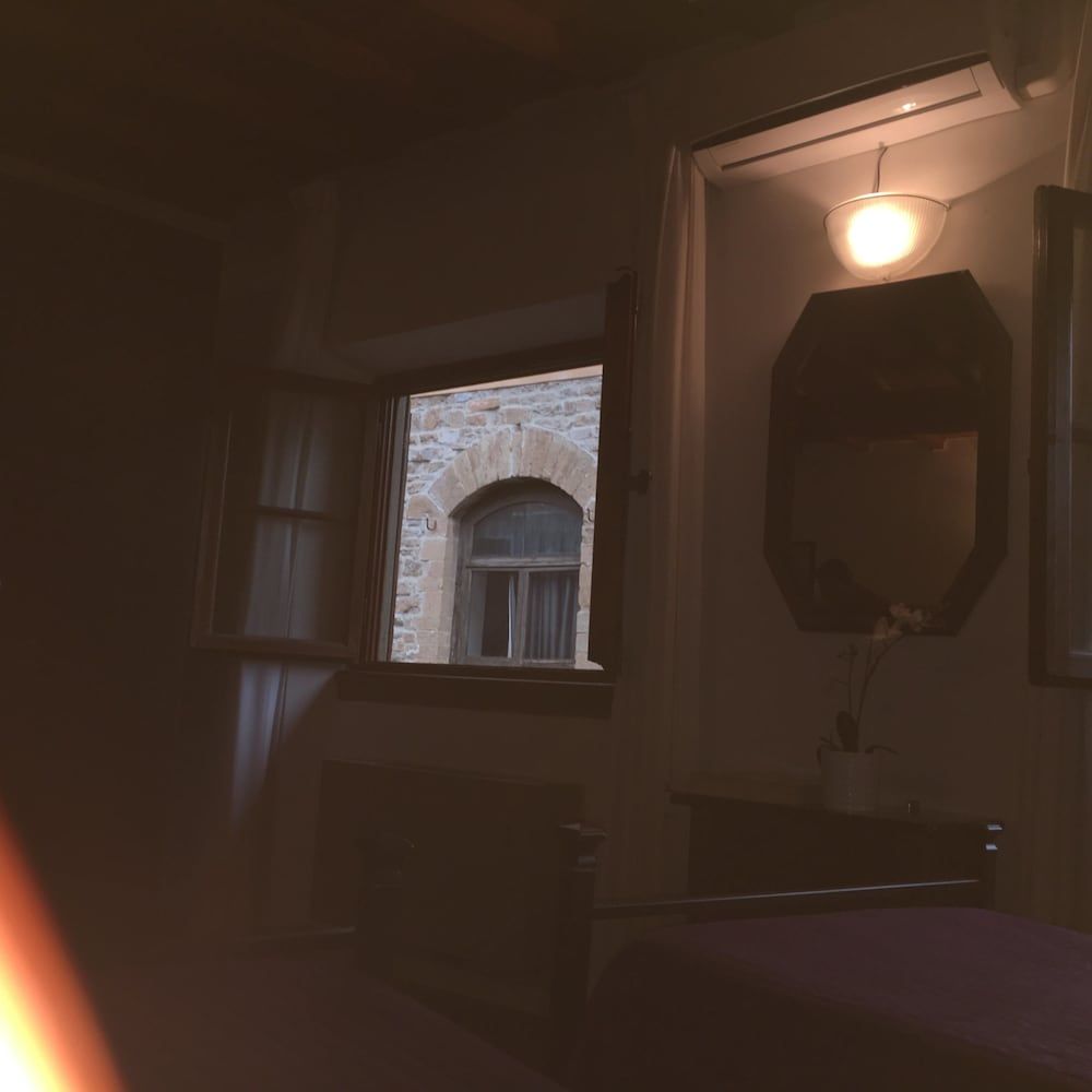 Residenza d'Epoca San Jacopo Economy Twin Room, Shared Bathroom 5