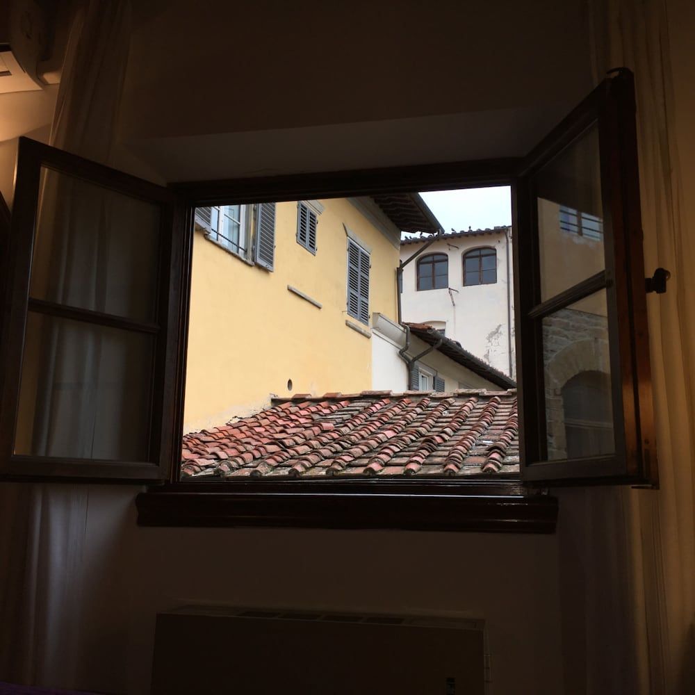 Residenza d'Epoca San Jacopo Economy Quadruple Room, Shared Bathroom 5