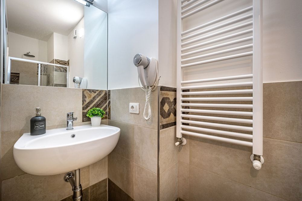 Residenza Fanti Standard Double or Twin Room 7