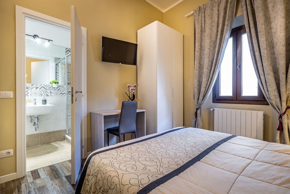 Residenza Fanti Standard Double or Twin Room 5
