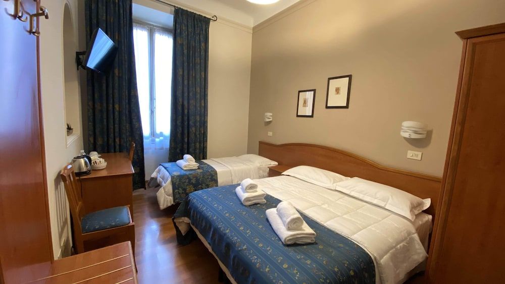 undefined Soggiorno Madrid 8