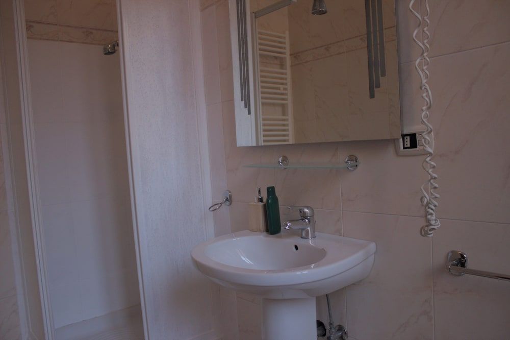 Soggiorno Madrid Superior Double or Twin Room 13