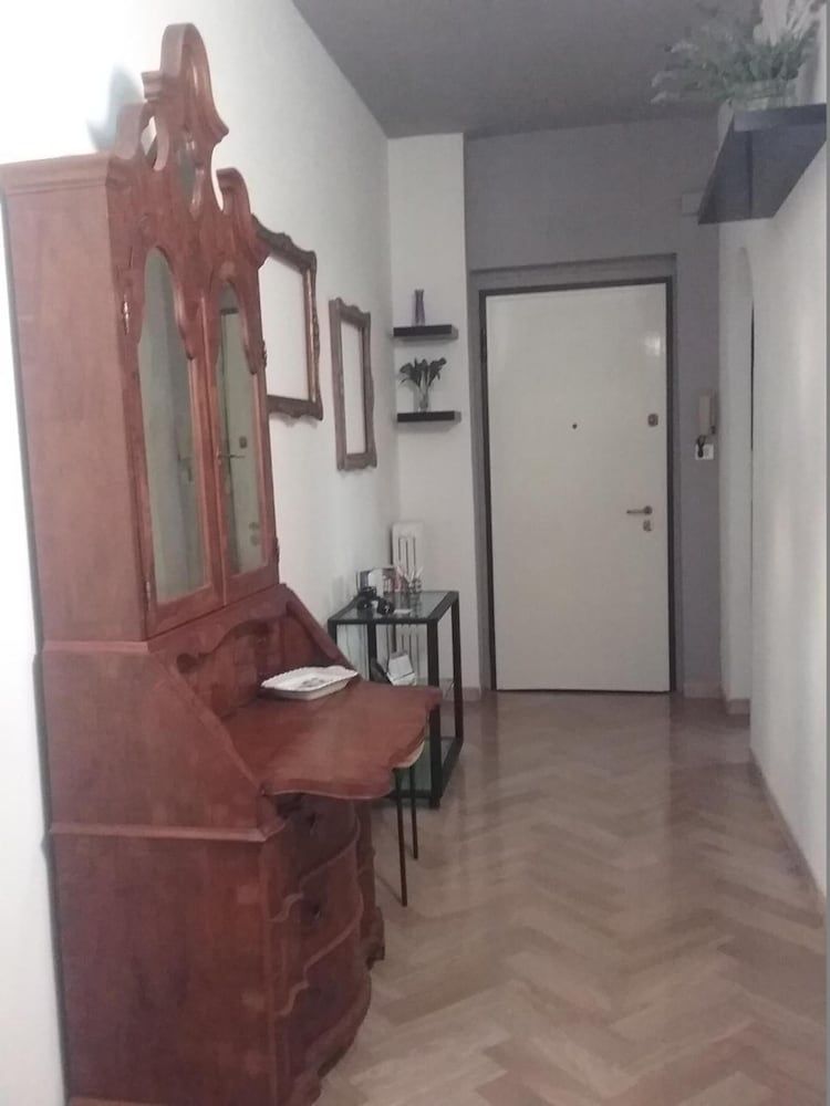 undefined Mascagni Rooms 7