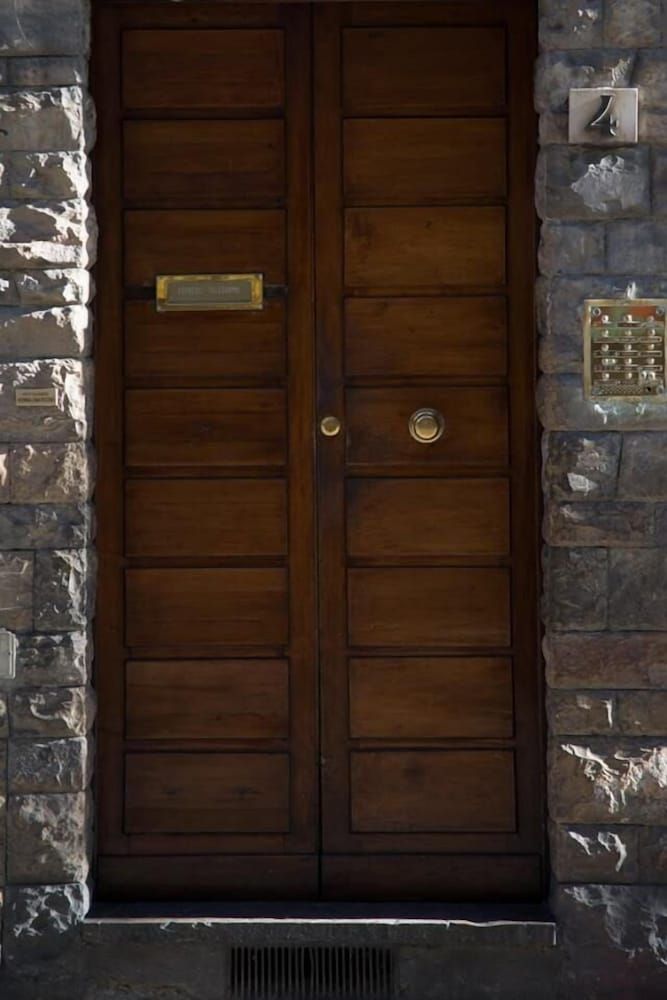 undefined Nonna Lina Rooms 2