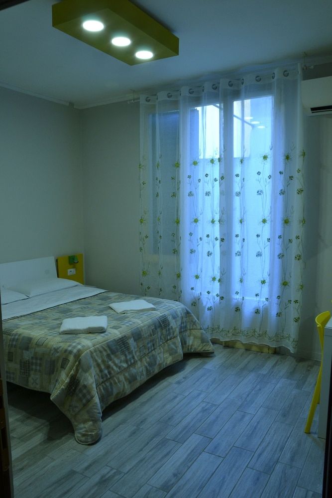 undefined Leonardo Tourist House 2