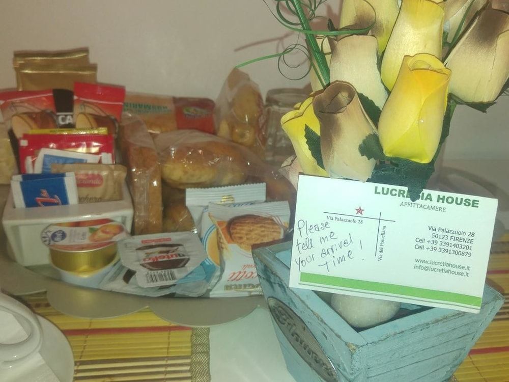 Lucretia House Affittacamere Economy Double or Twin Room (External Bathroom) 2