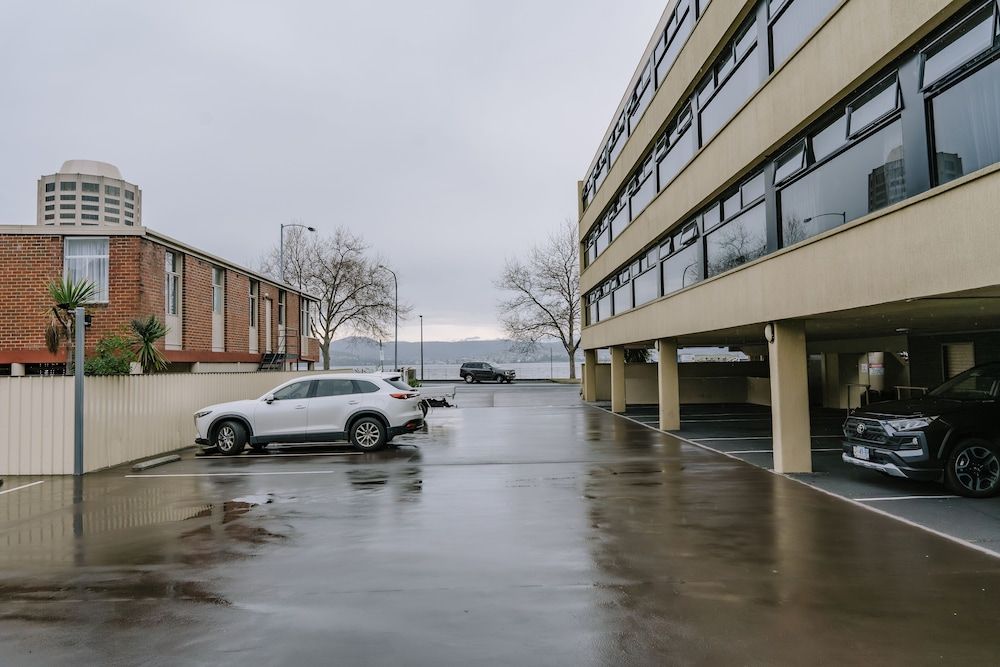 429 Apartments and Suites Ground Floor 3