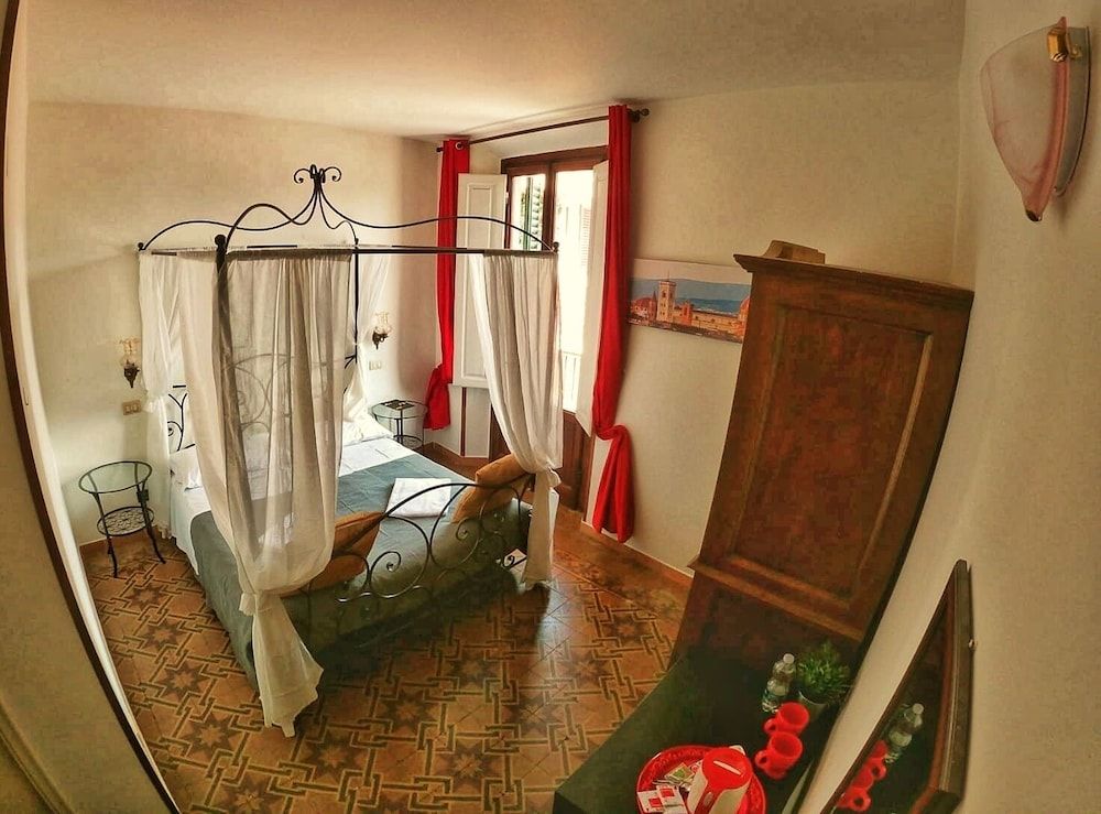 undefined Holiday Rooms Florence 2