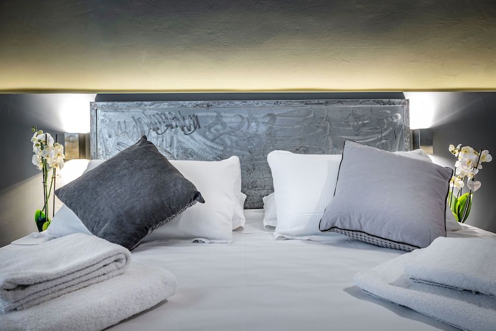 Mama's Home Florence Superior Double Room 4