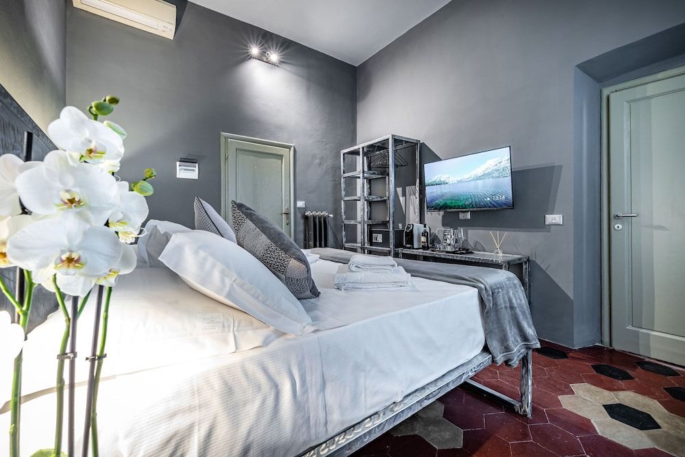 Mama's Home Florence Superior Double Room 10