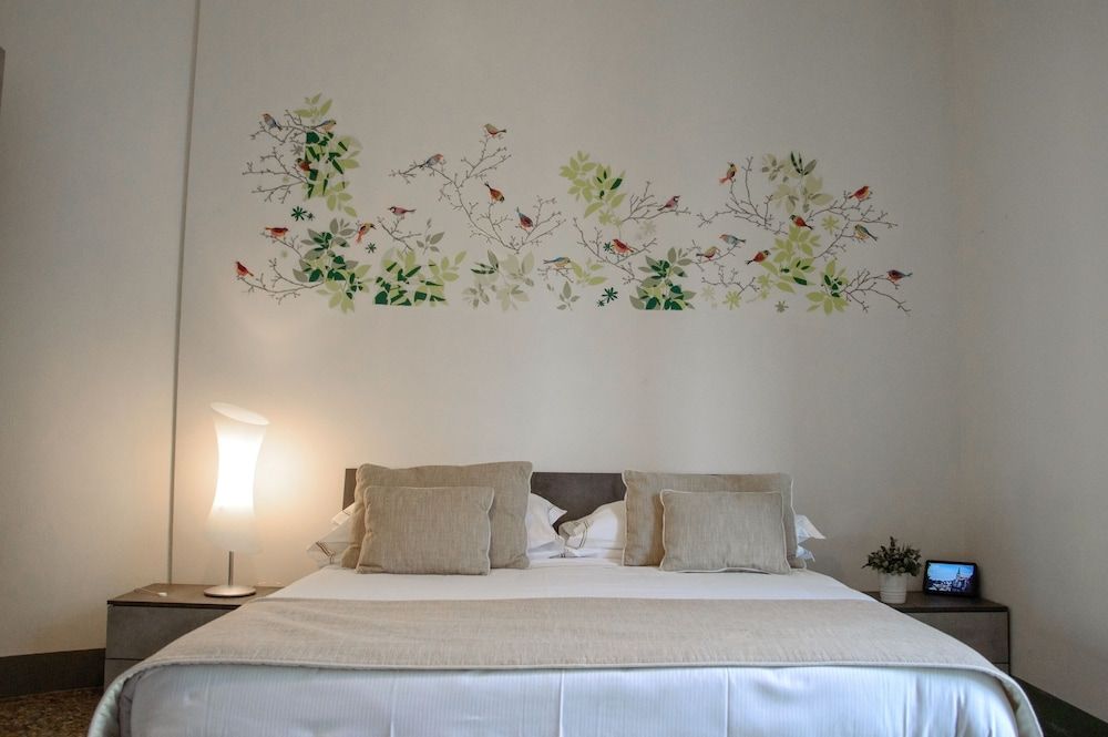 undefined Homelink Firenze -  Charlotte 2