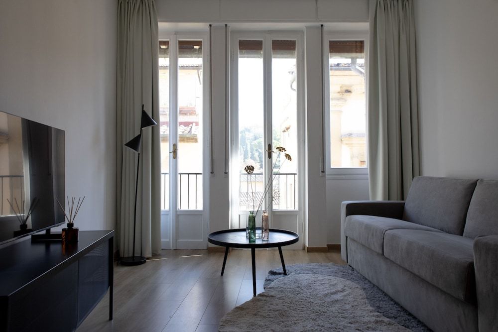 Bob W Ponte Vecchio Premium Apartment 16